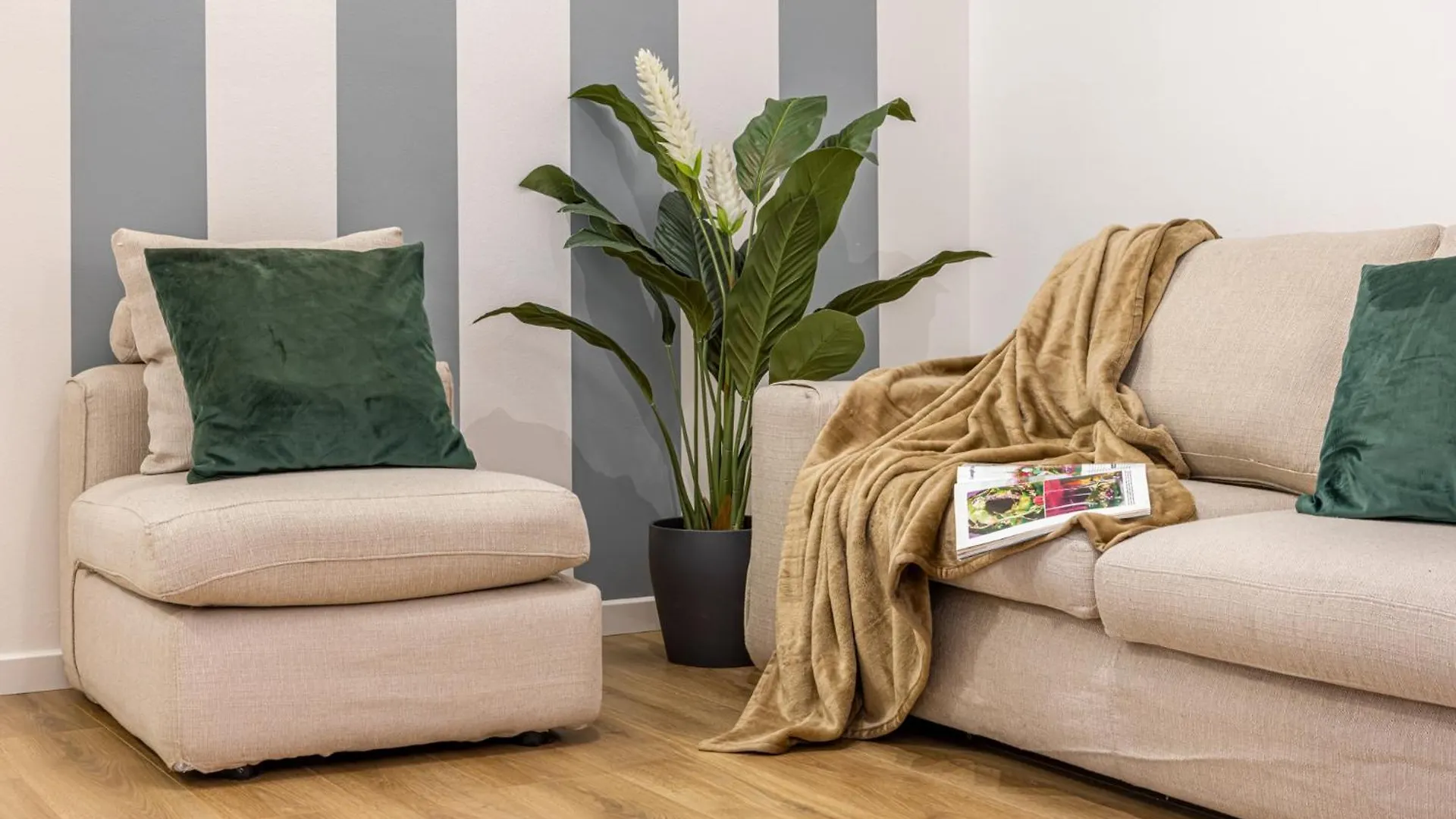 Lecco - Luxury Lago E Centro A 3' Design & Netflix Daire